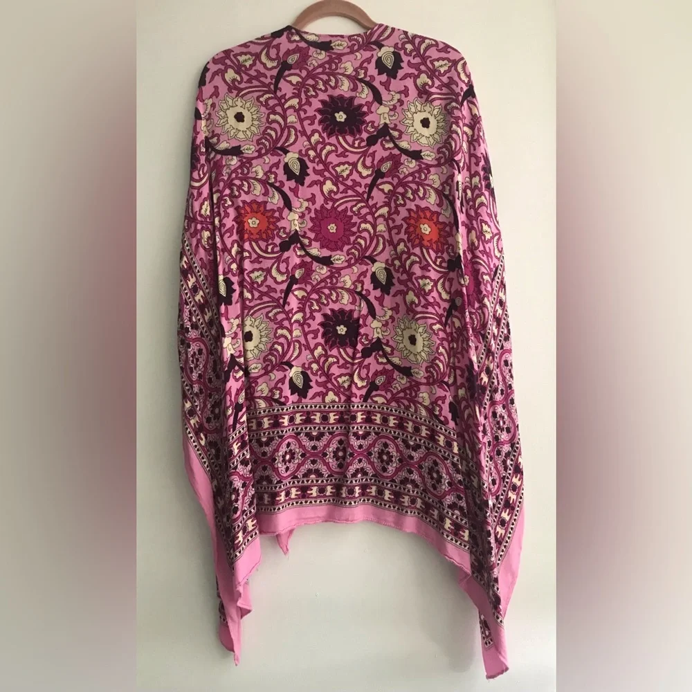 Free People Vibrant Pink and Purple Kimono - Picture 4 of 11